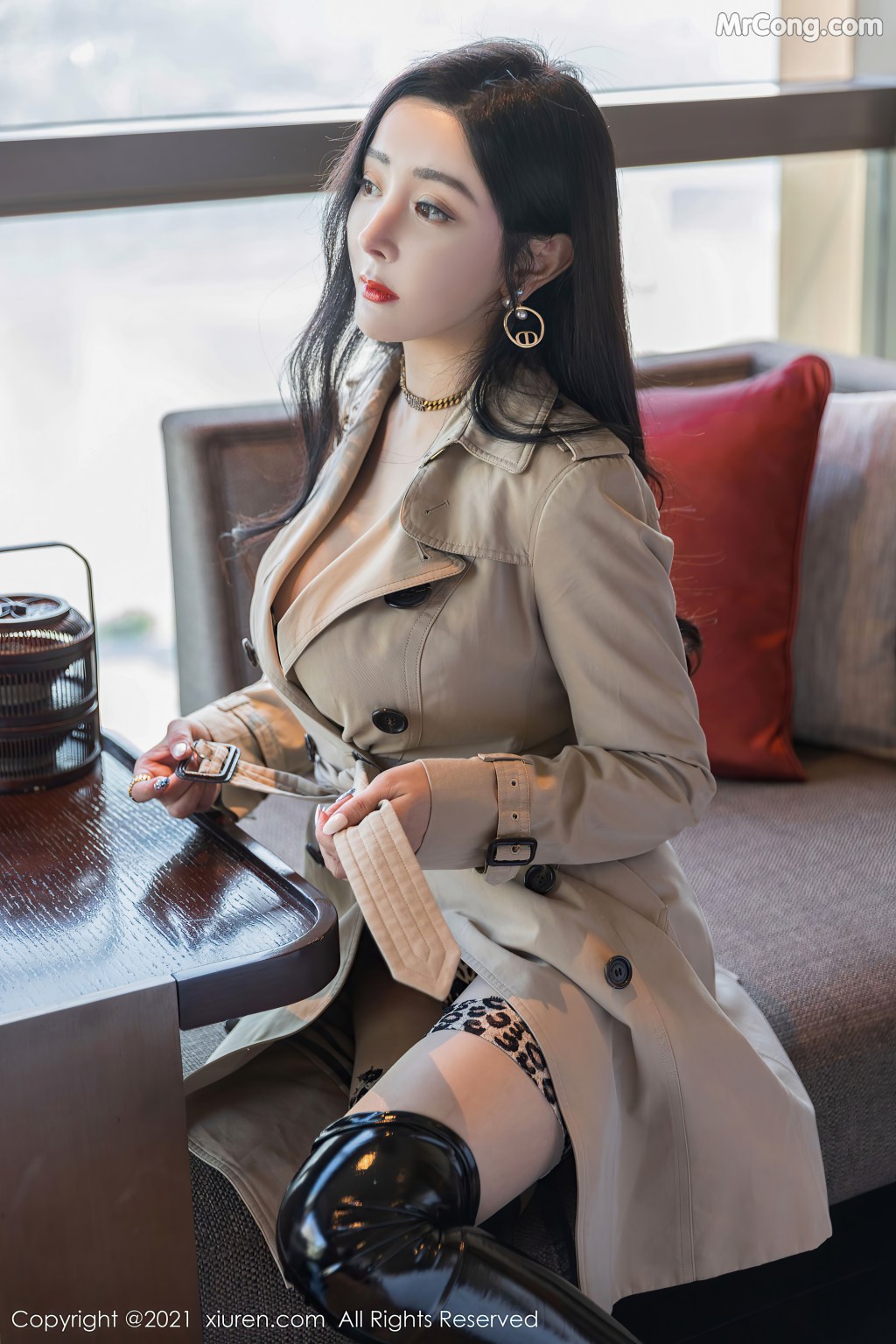 XIUREN No.4020: Yun Er (允爾) (93 photos)