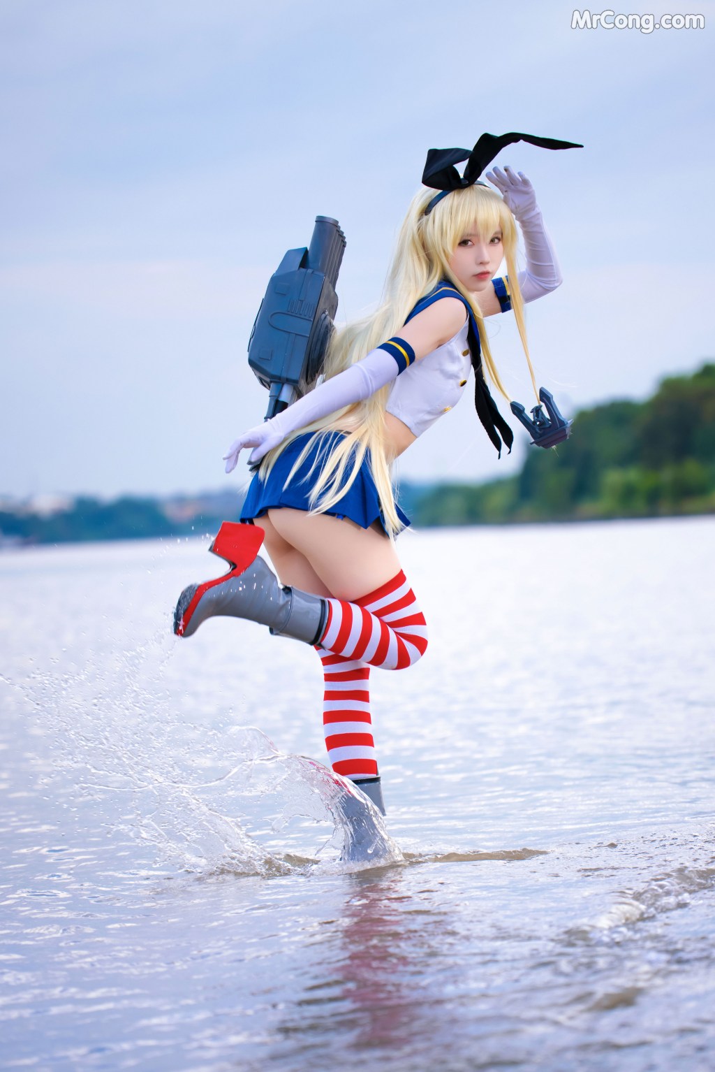 Coser@G44不会受伤 Vol.048: 岛风 (24 photos)