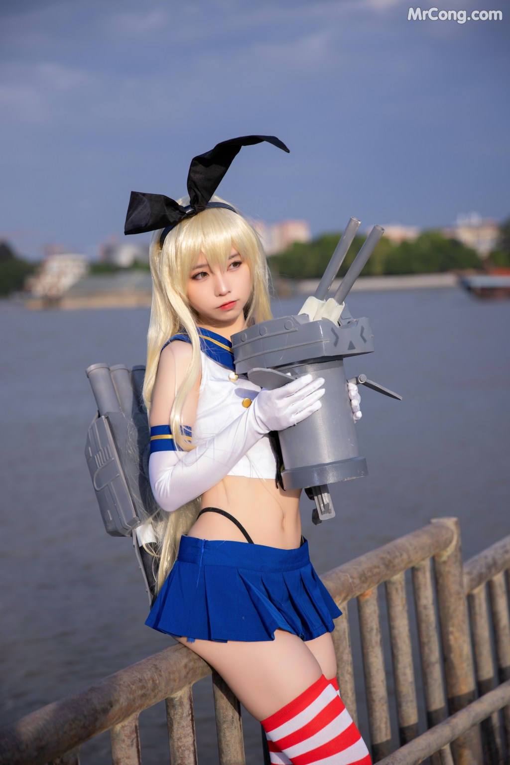 Coser@G44不会受伤 Vol.048: 岛风 (24 photos)