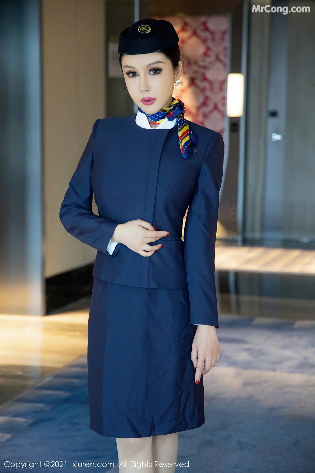 XIUREN No.4050: Tian Bing Bing (田冰冰) (70 photos)