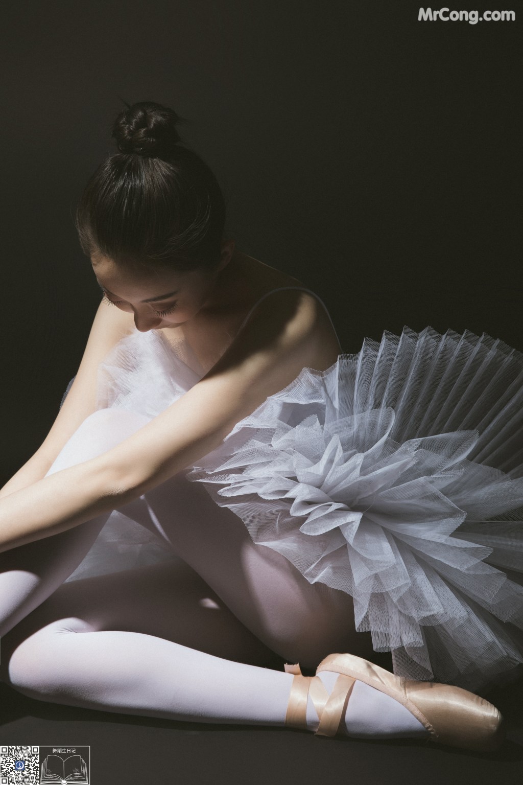 GALLI嘉丽 Vol.004: Jia Min (佳敏) (42 photos) – Page 2