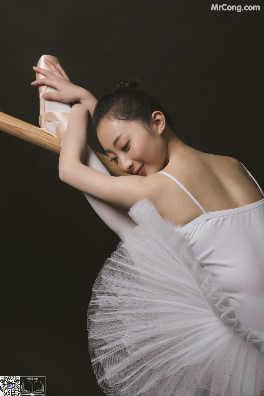 GALLI嘉丽 Vol.004: Jia Min (佳敏) (42 photos) – Page 2