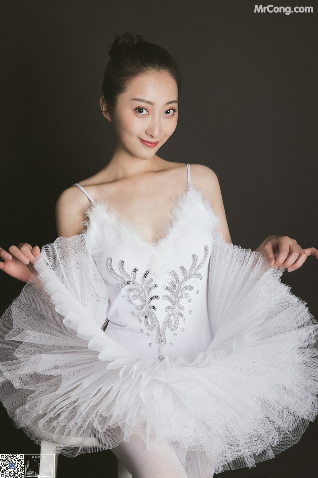 GALLI嘉丽 Vol.004: Jia Min (佳敏) (42 photos) – Page 3
