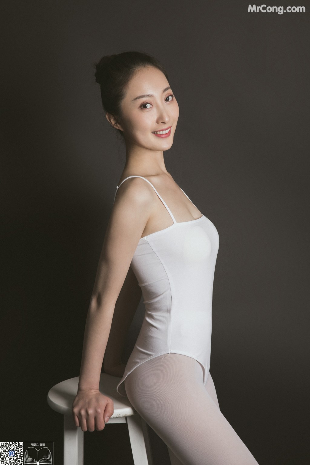GALLI嘉丽 Vol.004: Jia Min (佳敏) (42 photos) – Page 4