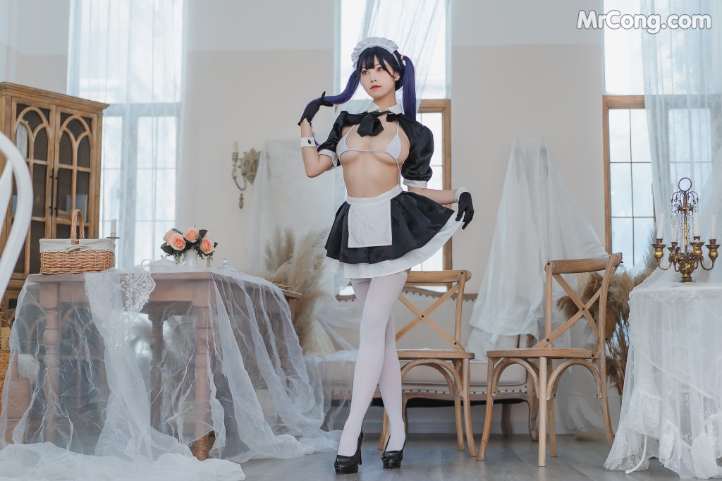 Coser@蜜汁猫裘 Vol.077: 工作女仆 (50 photos + 3 videos)