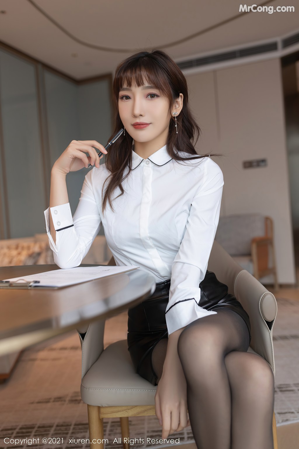 XIUREN No.4068: Lu Xuan Xuan (陆萱萱) (84 photos)