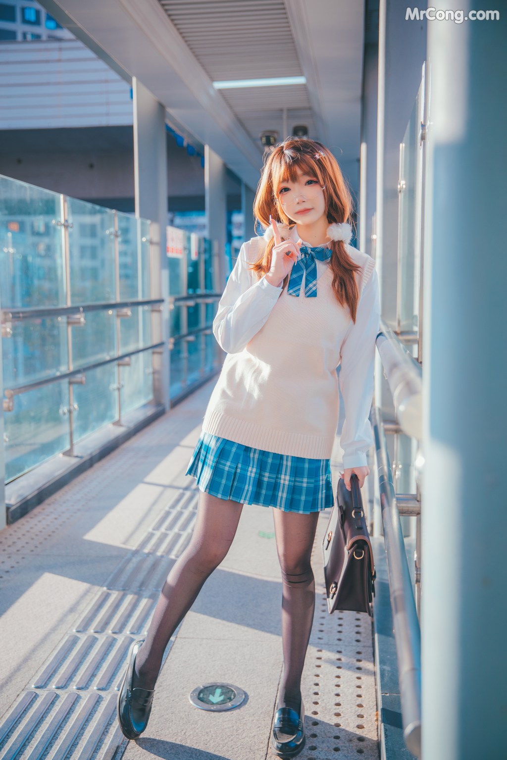 Coser@雪晴Astra (雪晴嘟嘟) Vol.036: JK夕阳 (25 photos)
