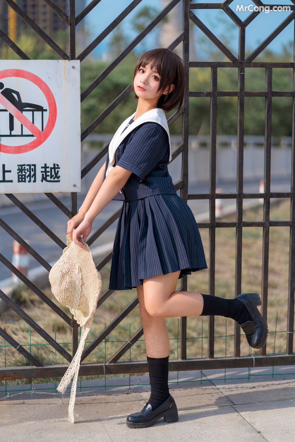 Coser@蠢沫沫 (chunmomo) Vol.003: JK制服 (40 photos)