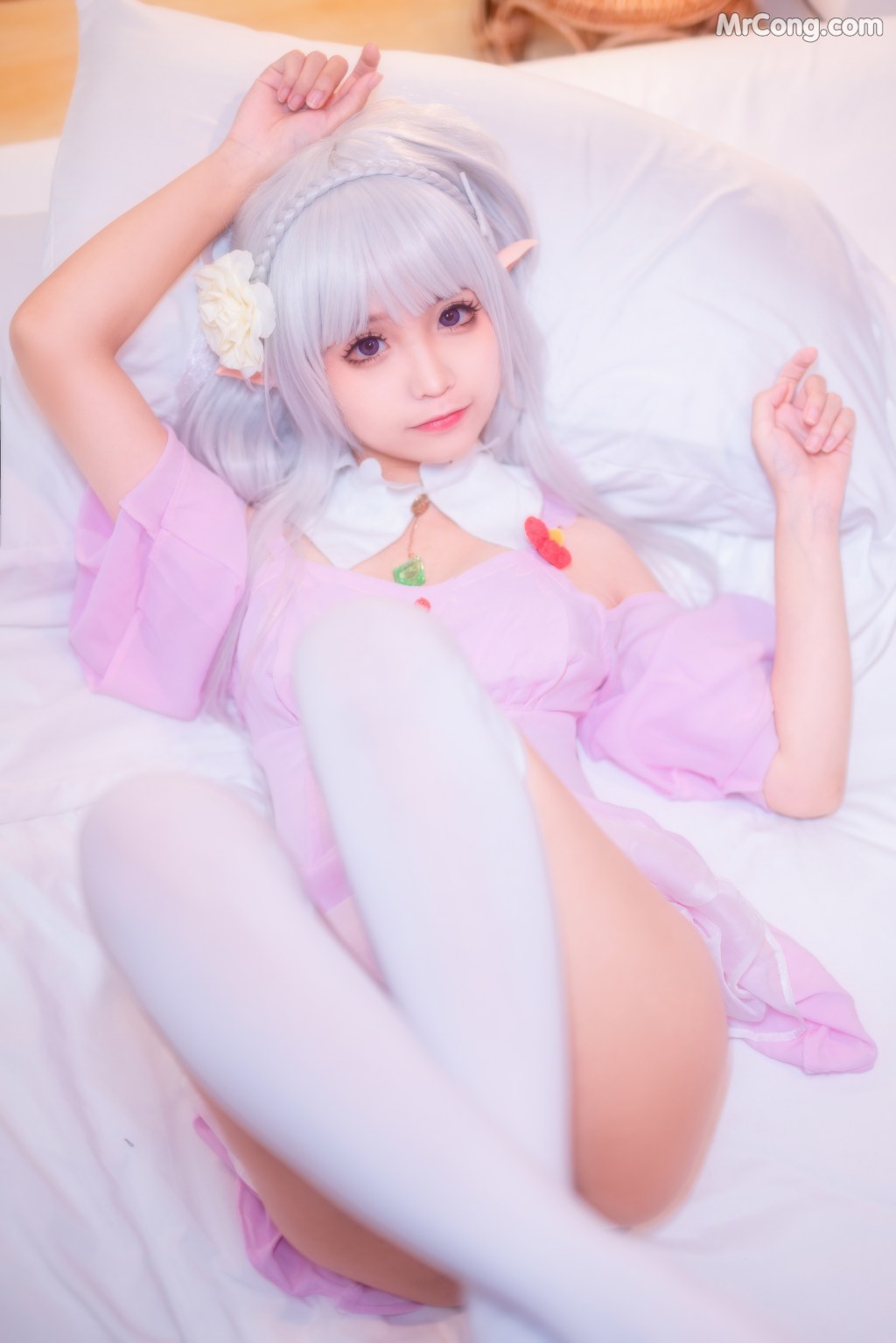Coser@蠢沫沫 (chunmomo) Vol.005: 艾米莉亚的睡衣 (40 photos) – Page 2