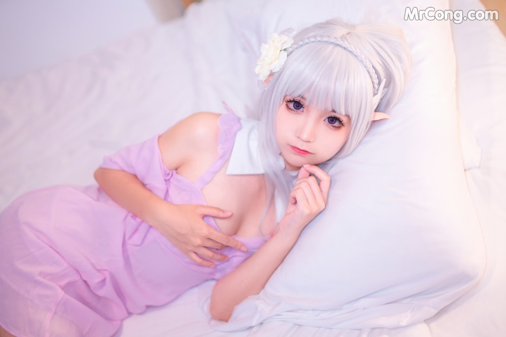 Coser@蠢沫沫 (chunmomo) Vol.005: 艾米莉亚的睡衣 (40 photos) – Page 3