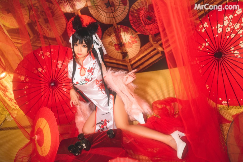 Coser@蠢沫沫 (chunmomo) Vol.006: 爱宕旗袍 (40 photos) – Page 2