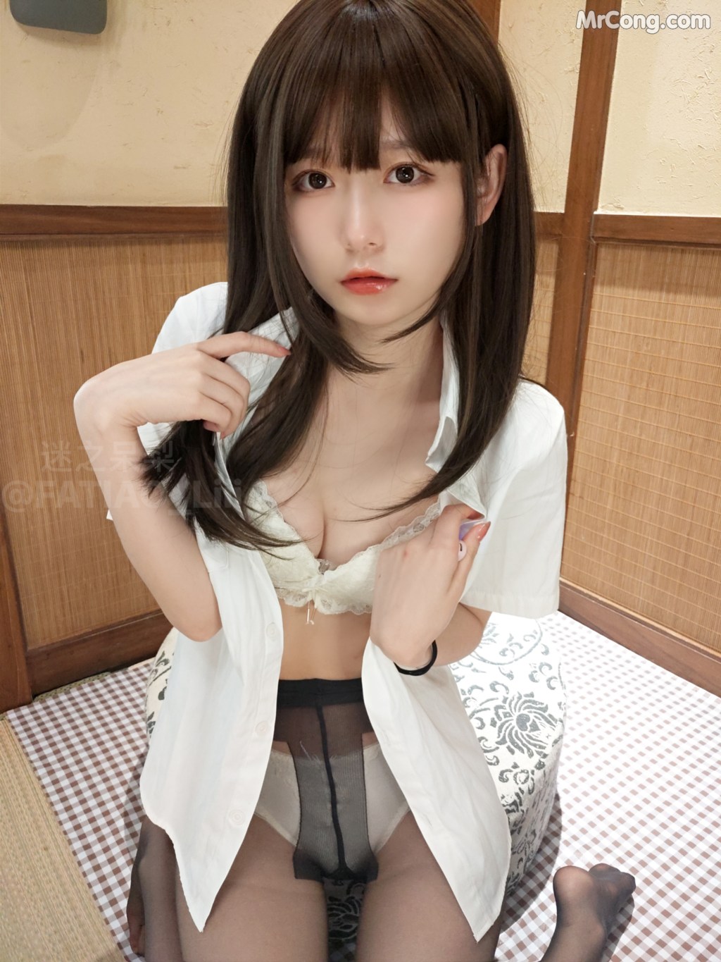 [Fantia] Coser@发条少女 (迷之呆梨) – Feb 2022 (91 photos + 4 videos)