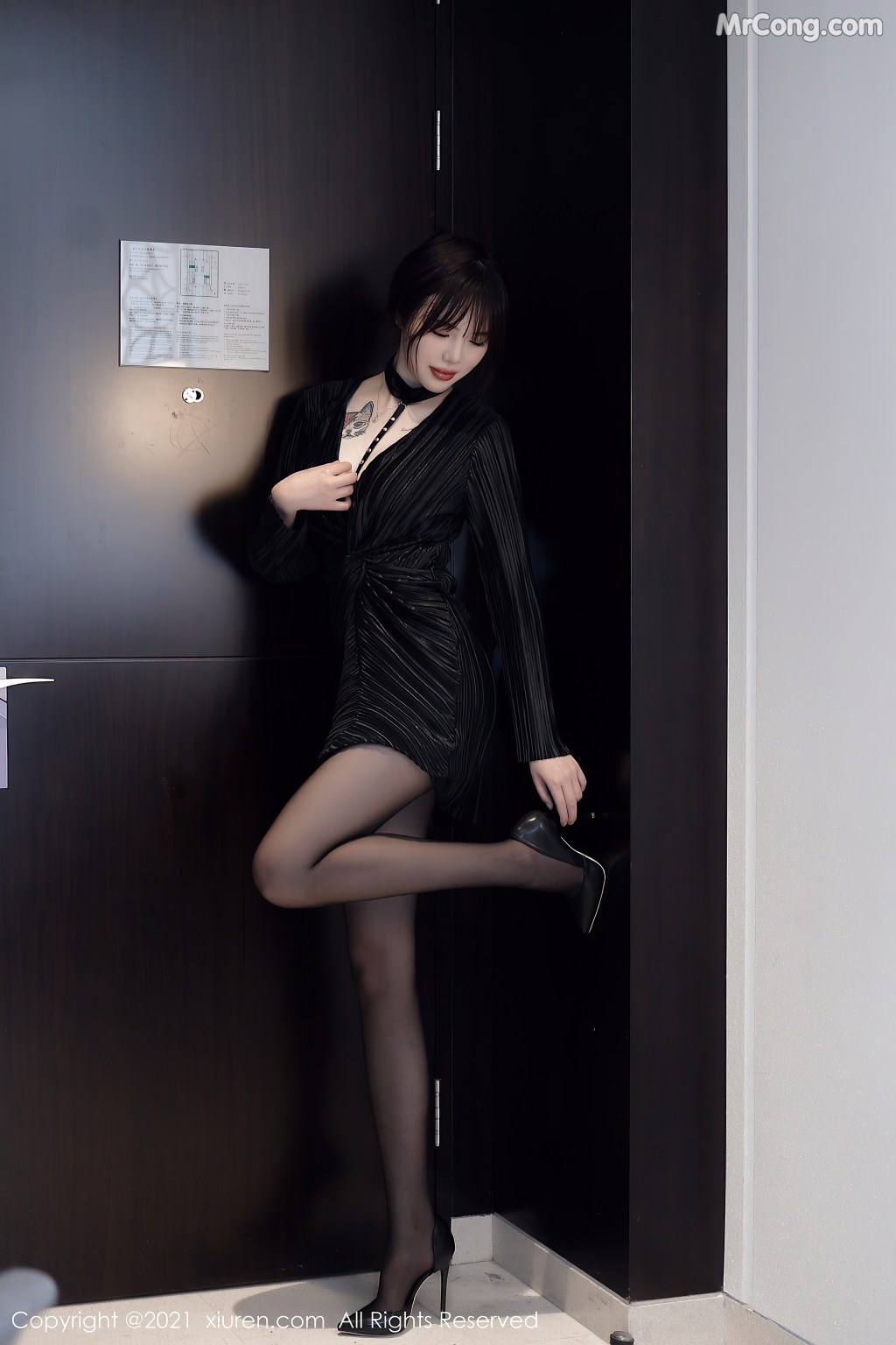 XIUREN No.4080: Arude薇薇 (71 photos) – Page 2