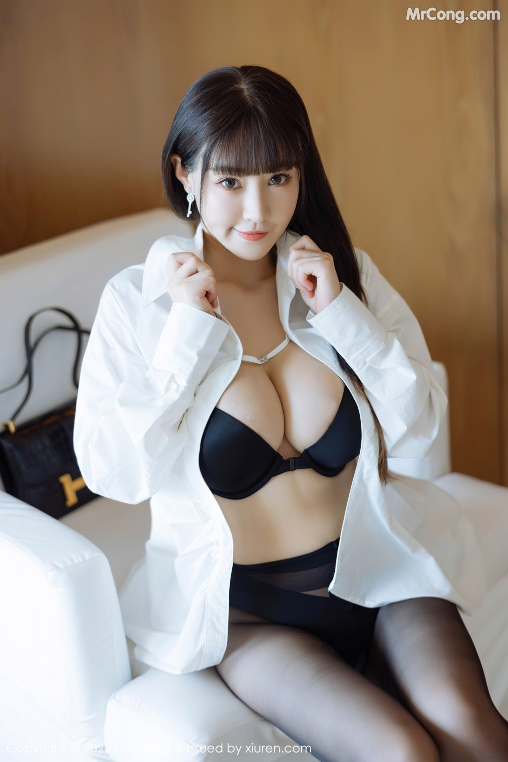 HuaYang Vol.484: Zhu Ke Er (朱可儿Flora) (43 photos)