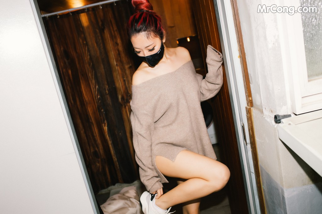 Mona (모나) – My sister next door Vol.1 – Moon Night Snap (80 photos)