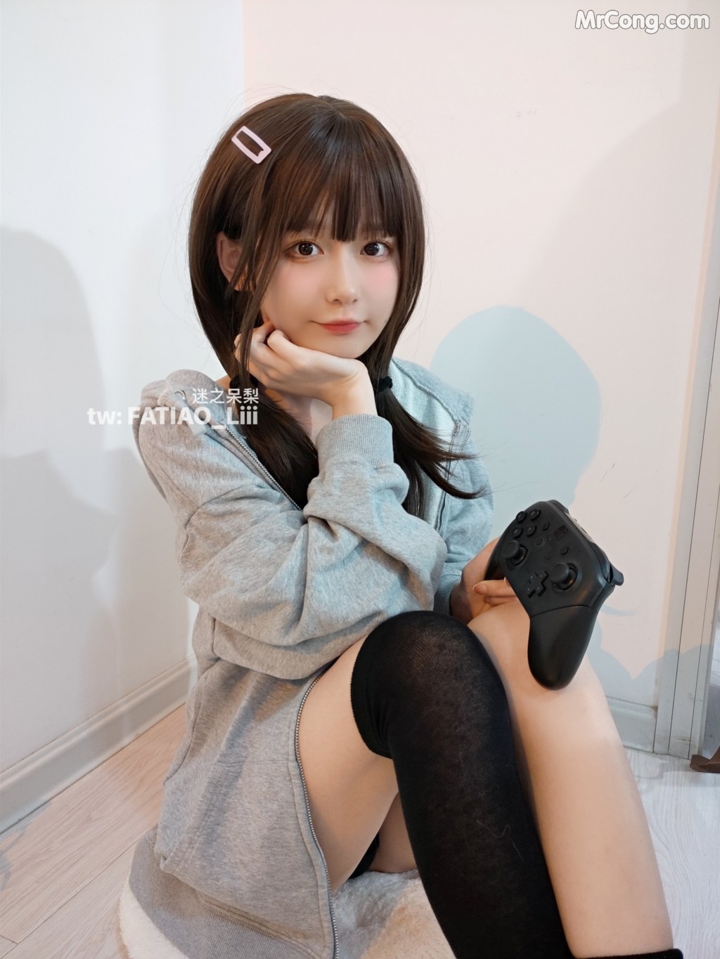 [Fantia] Coser@发条少女 (迷之呆梨) Nov 2021 (203 photos + 9 videos)