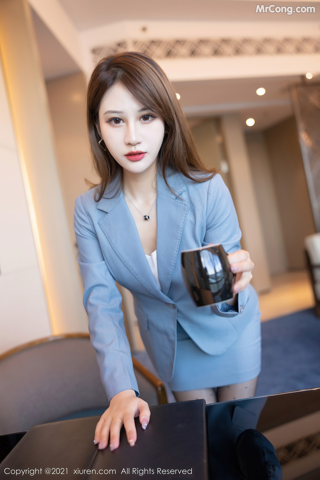 XIUREN No.4117: Zhang Xin Xin (张欣欣) (84 photos)