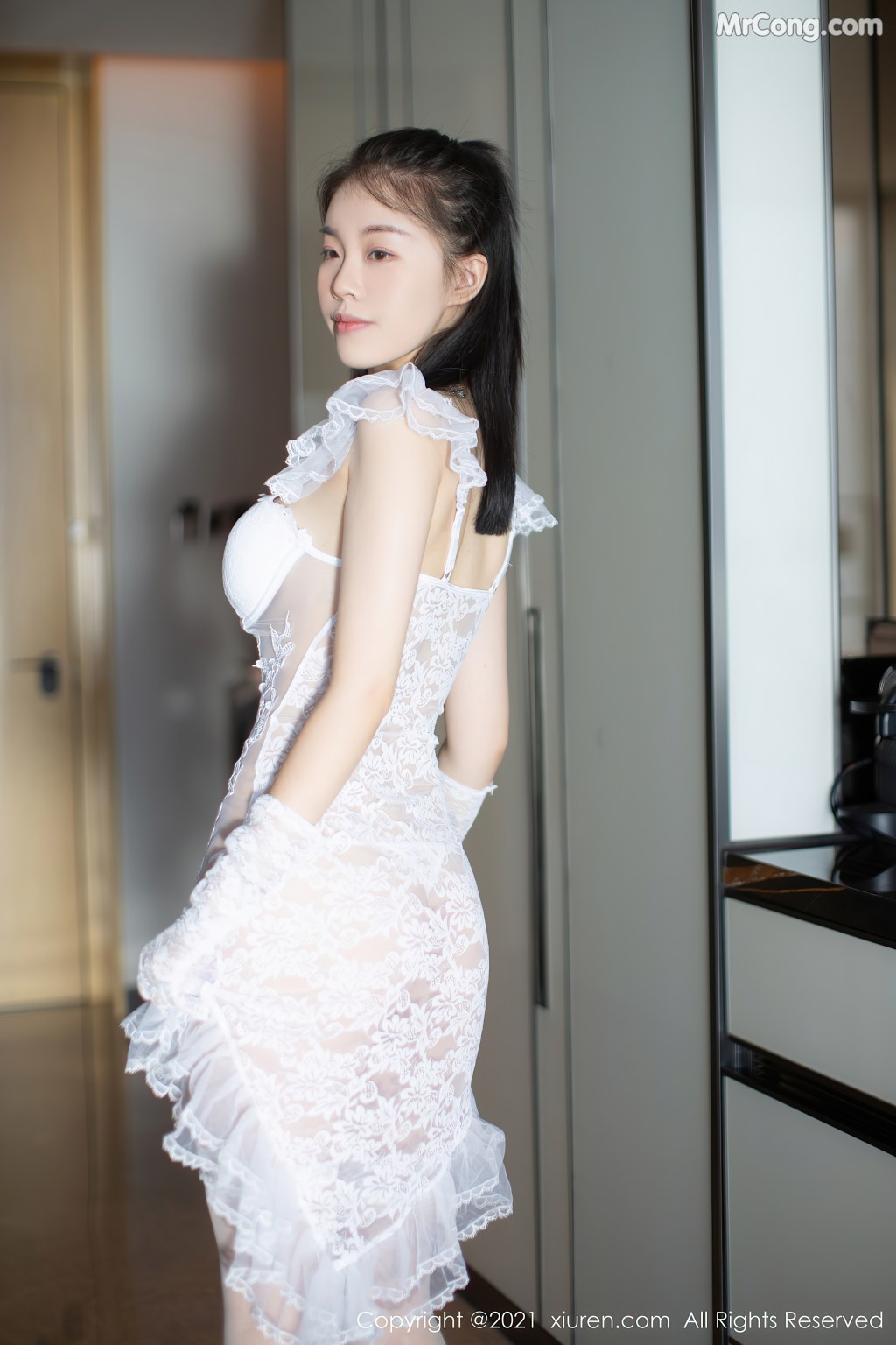 XIUREN No.4119: 一颗甜蛋黄a (67 photos)