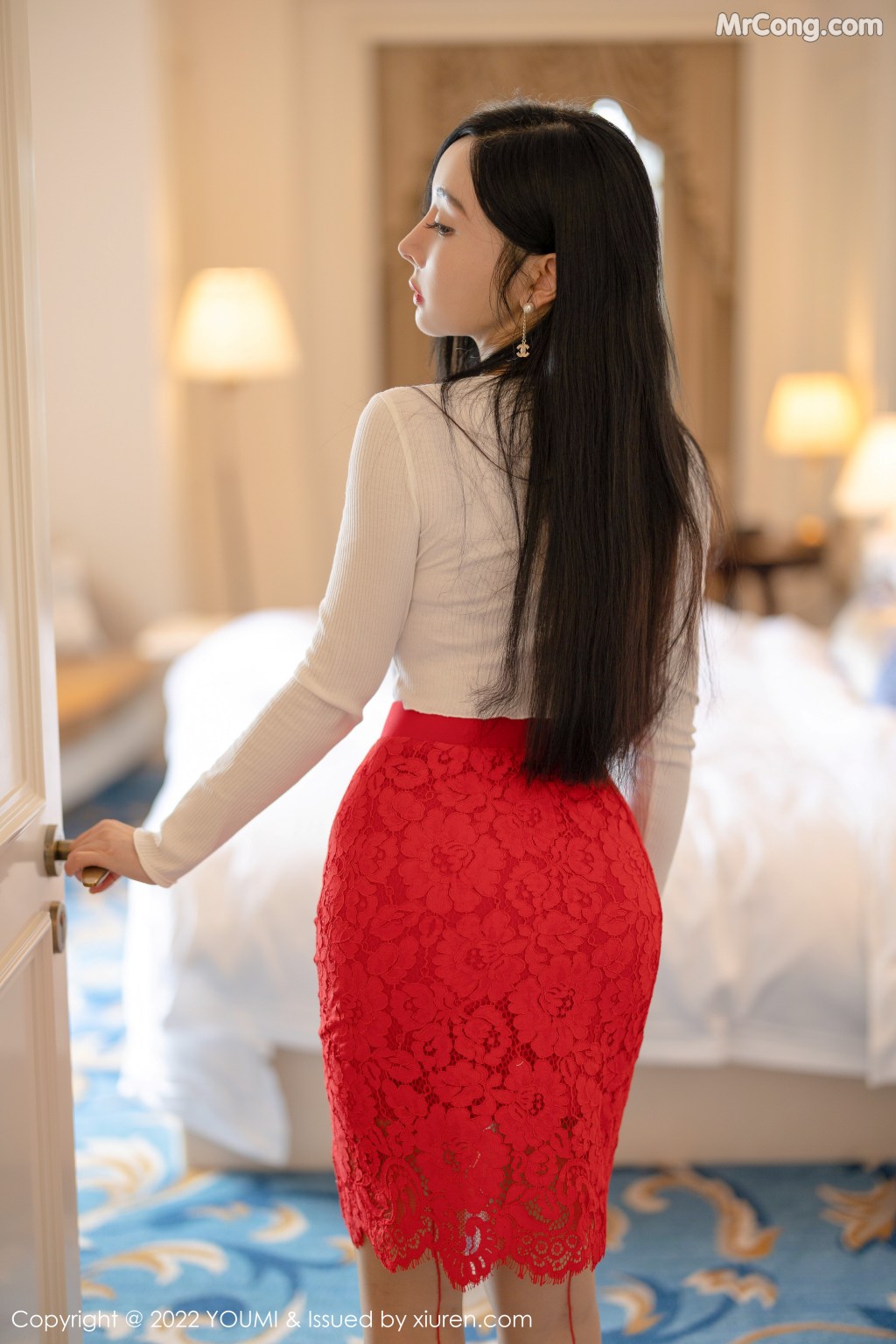 YouMi Vol.746: Yun Er (允爾) (69 photos)