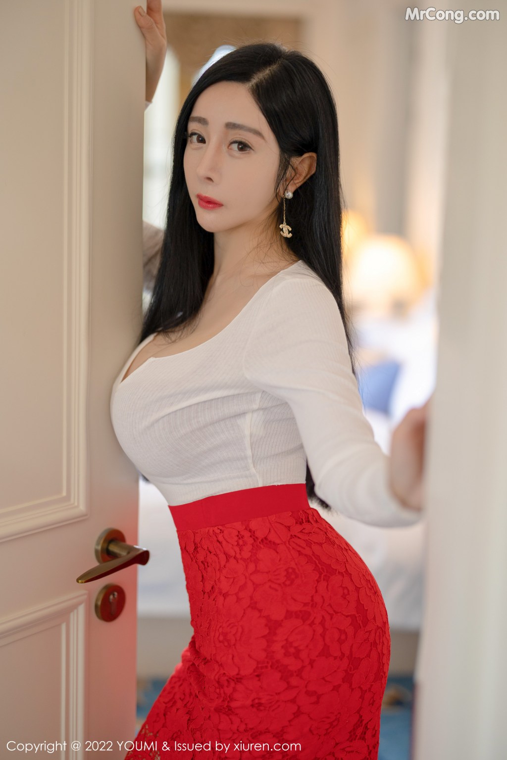 YouMi Vol.746: Yun Er (允爾) (69 photos)
