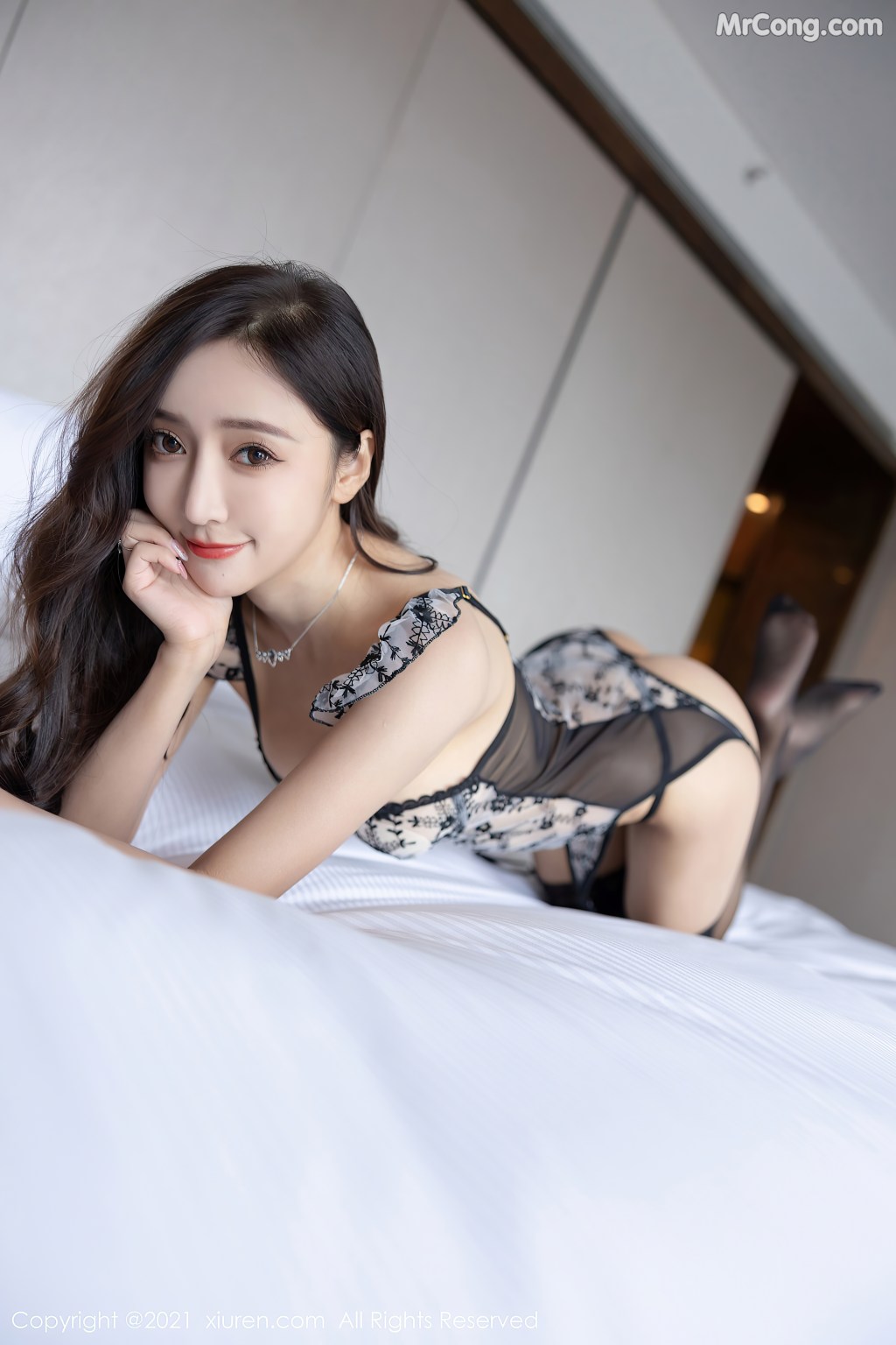 XIUREN No.4136: Yanni (王馨瑶) (100 photos) – Page 9
