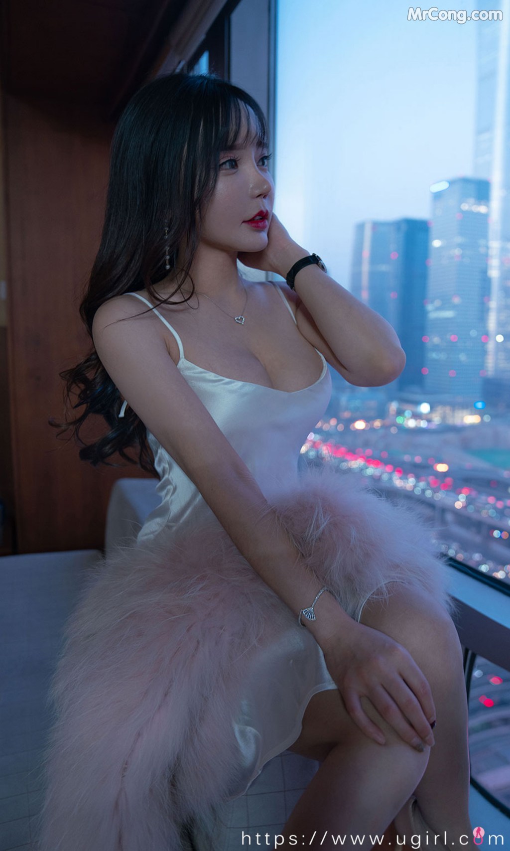 UGIRLS – Ai You Wu App No.2291: Ai Xiao Qing (艾小青) (35 photos)