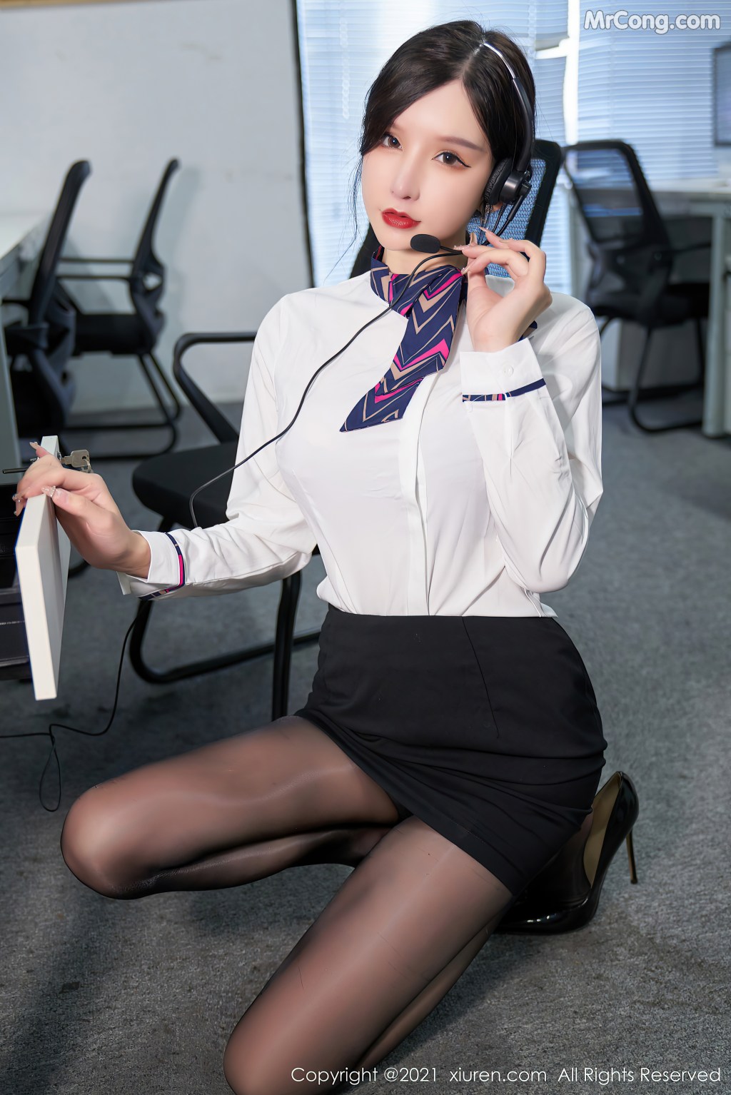 XIUREN No.4177: Zhou Yuxi (周于希Sandy) (79 photos) – Page 2