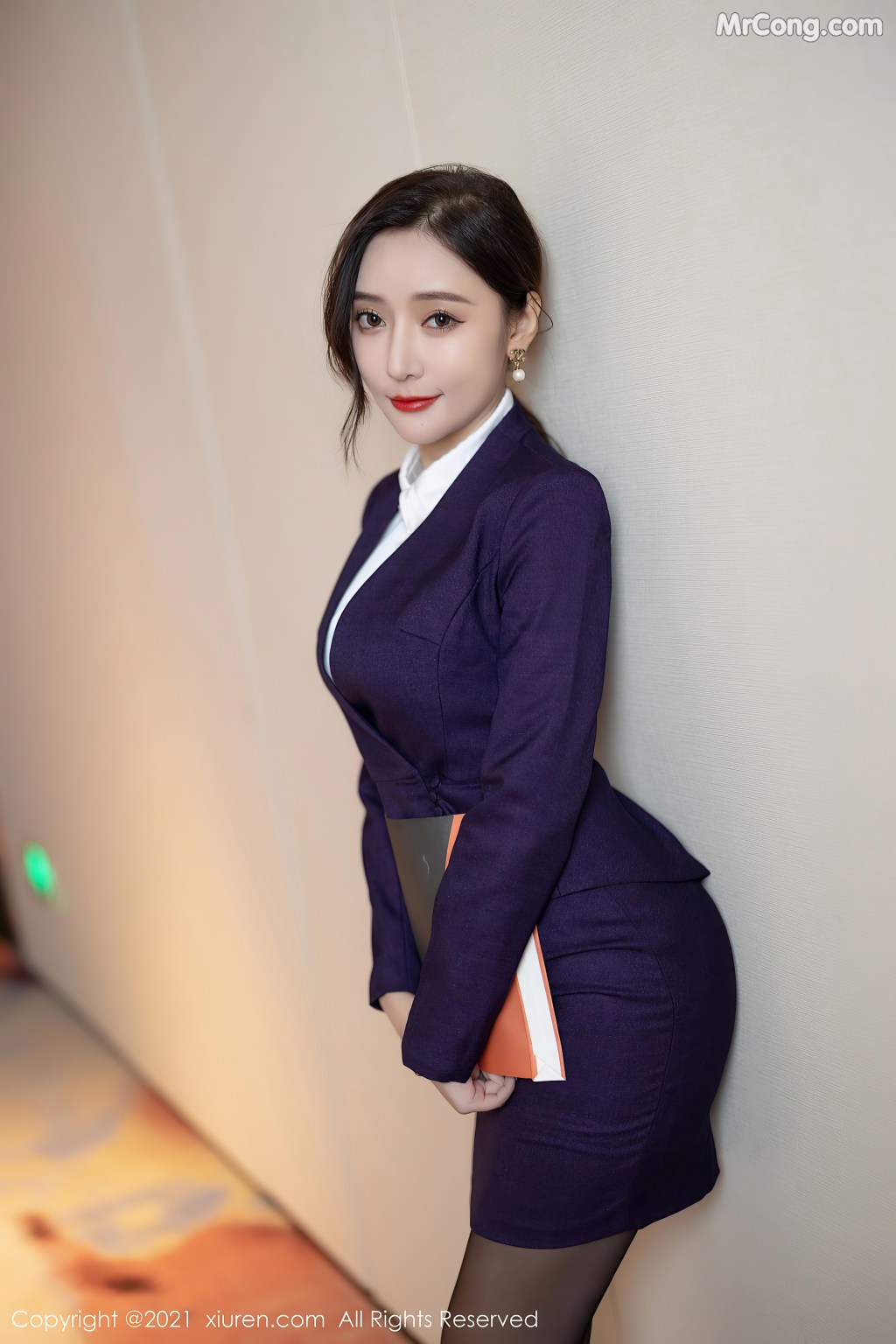 XIUREN No.4184: Yanni (王馨瑶) (88 photos)