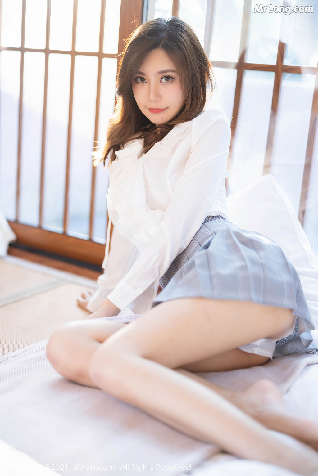 XIUREN No.4192: Ula (绮里嘉) (46 photos)