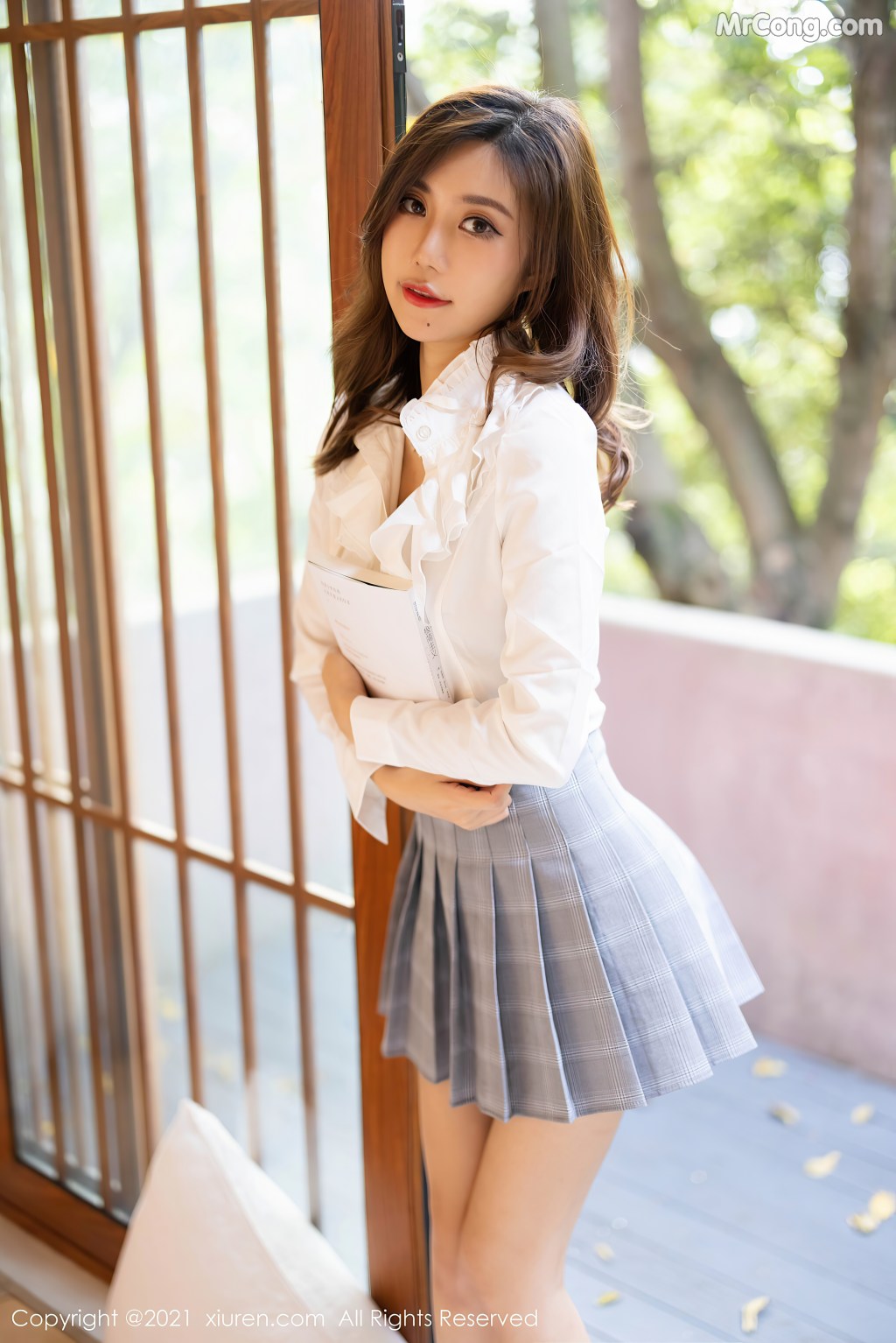 XIUREN No.4192: Ula (绮里嘉) (46 photos) – Page 4