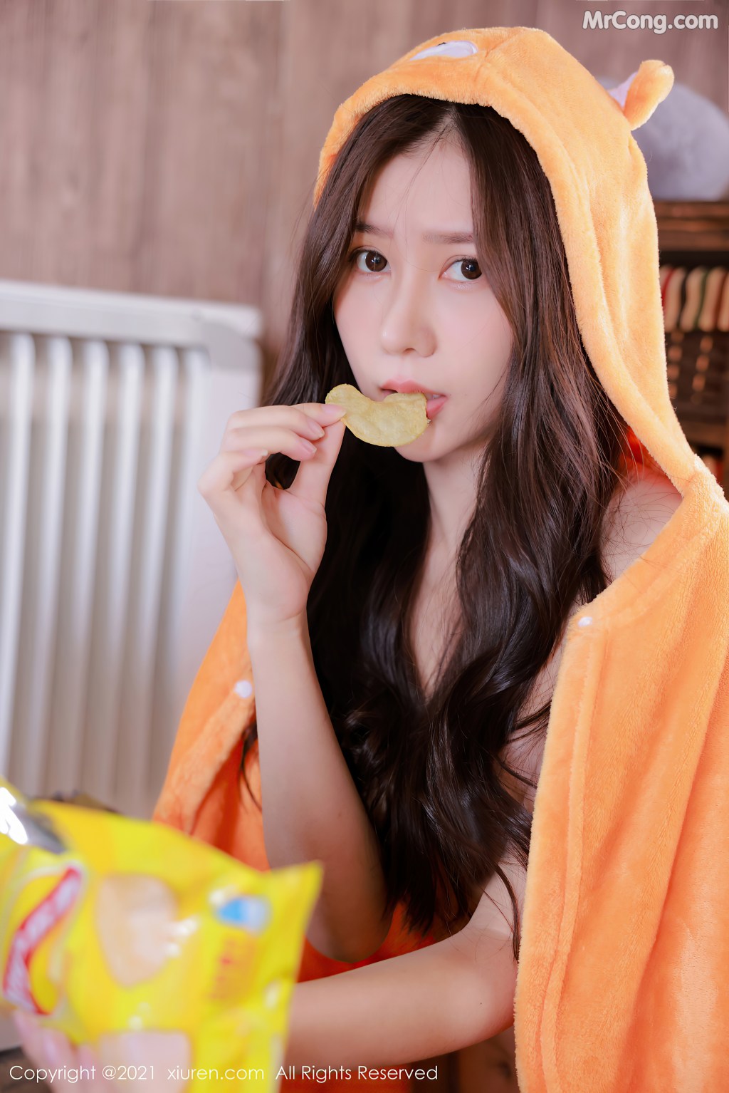 XIUREN No.4199: Yin Tian Tian (尹甜甜) (50 photos) – Page 3