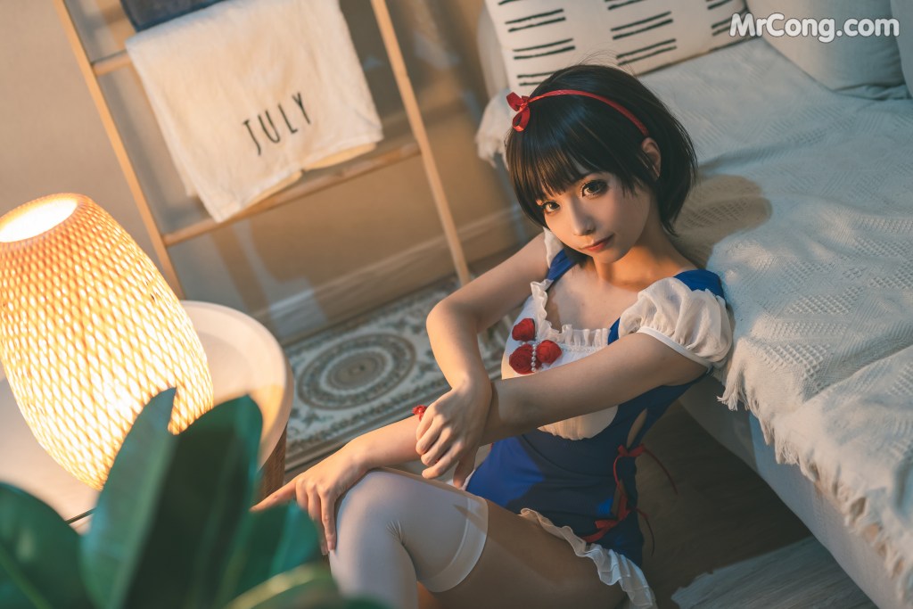 Coser@蠢沫沫 (chunmomo) Vol.009: 白雪姬 (16 photos)