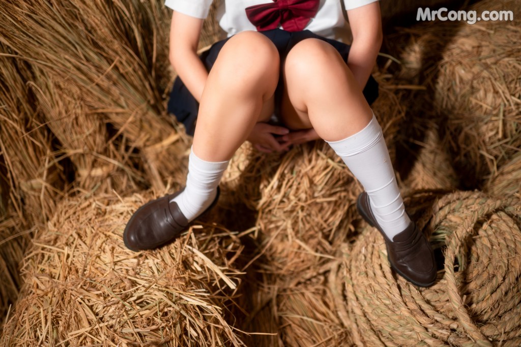 Coser@蠢沫沫 (chunmomo) Vol.010: 稻草 (50 photos) – Page 4
