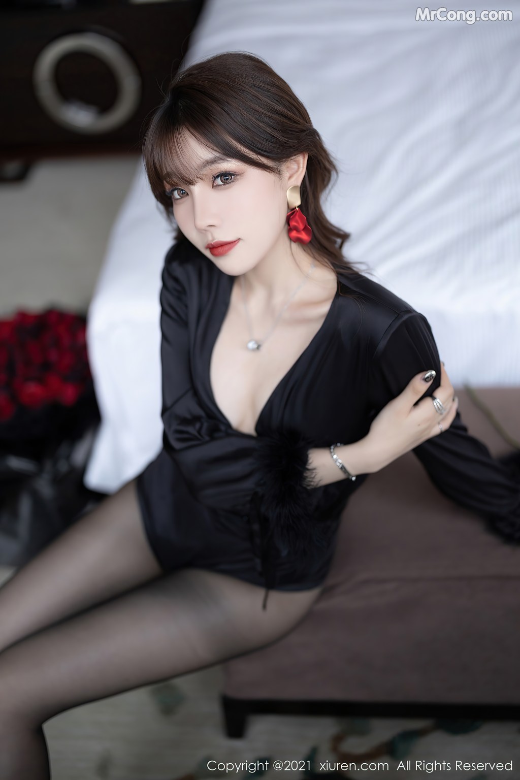 XIUREN No.4205: Booty (芝芝) (85 photos) – Page 5
