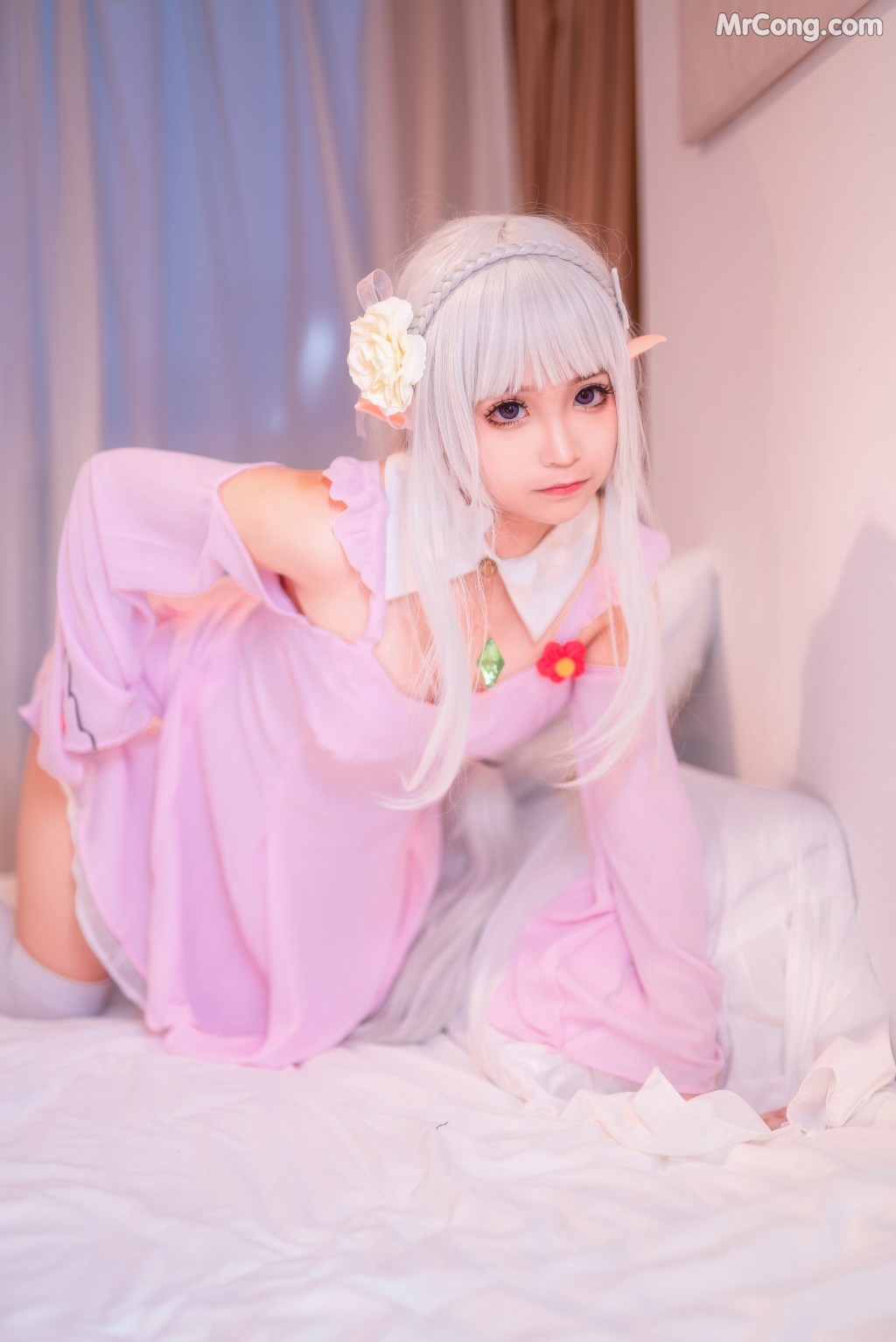 Coser@蠢沫沫 (chunmomo) Vol.013: 粉睡衣 (40 photos) – Page 2