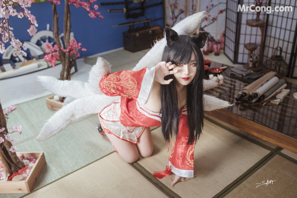 SAINT Photolife – Yuna – Ahri (53 photos)