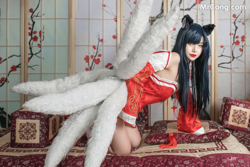 SAINT Photolife – Yuna – Ahri (53 photos)