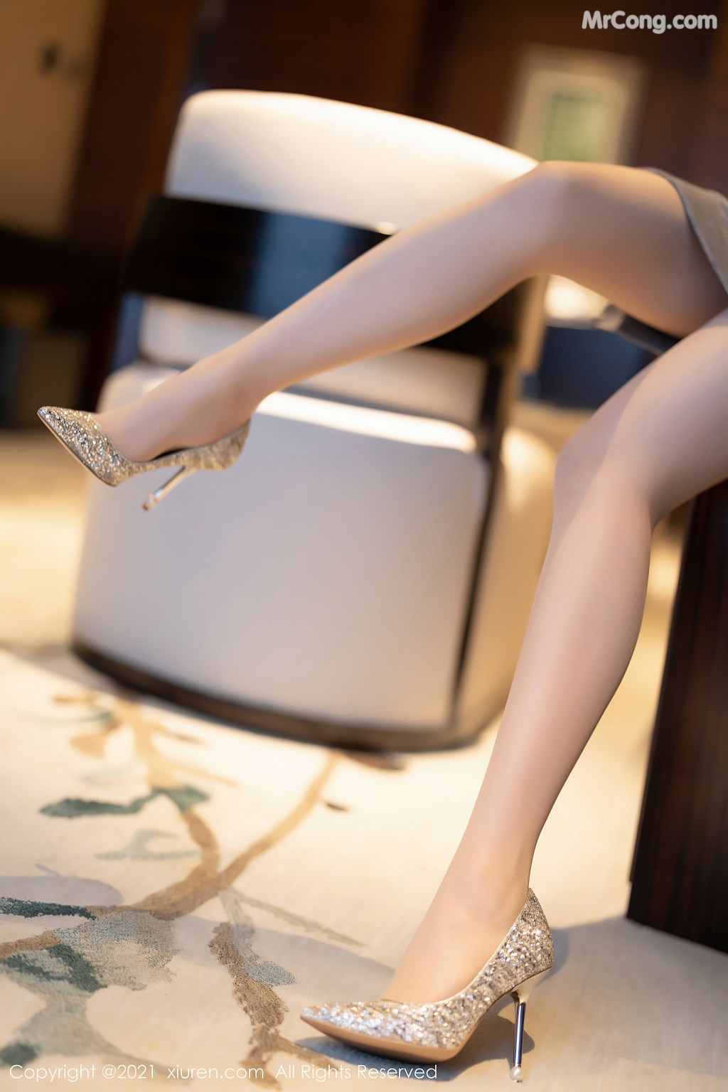 XIUREN No.4239: Booty (芝芝) (91 photos) – Page 2