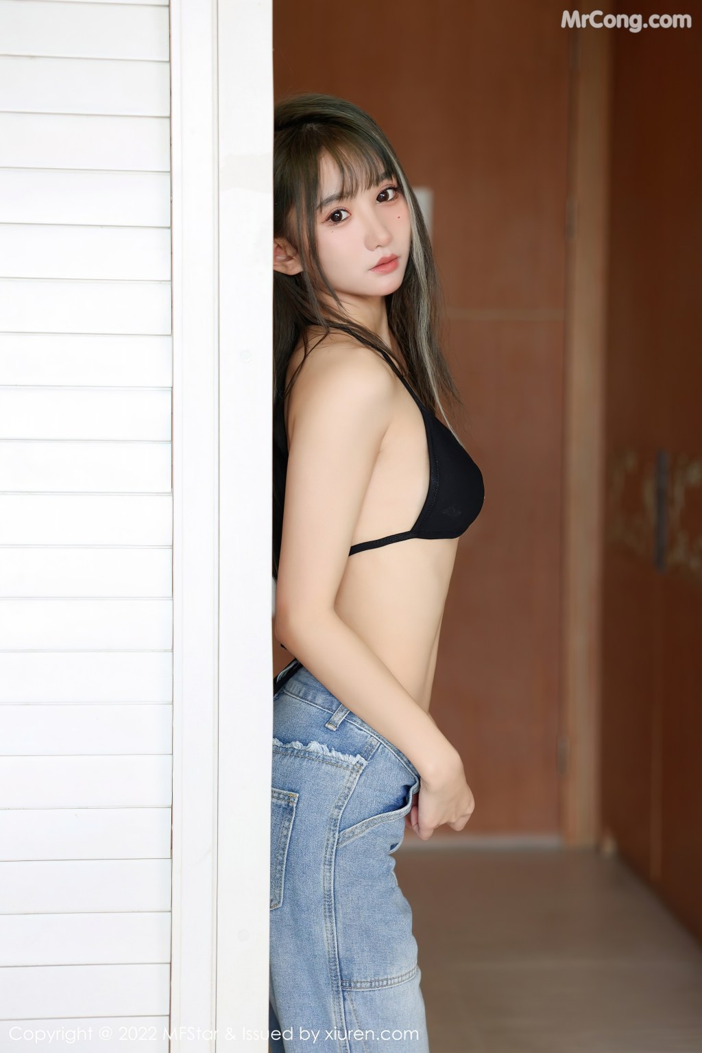 MFStar Vol.553: 小果冻儿jelly (45 photos)