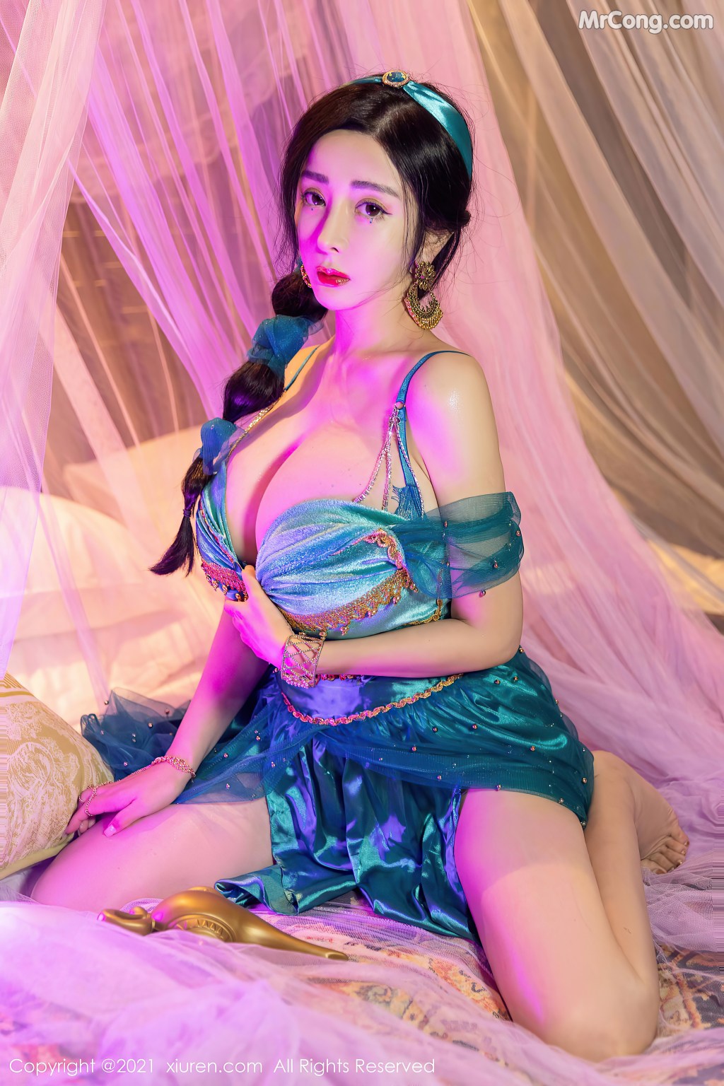 XIUREN No.4243: Yun Er (允爾) (64 photos)