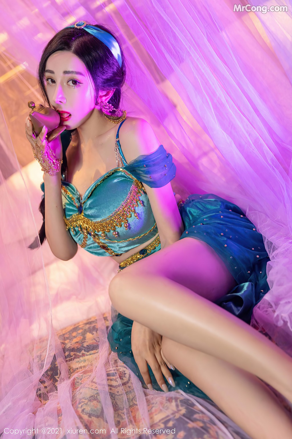 XIUREN No.4243: Yun Er (允爾) (64 photos) – Page 2