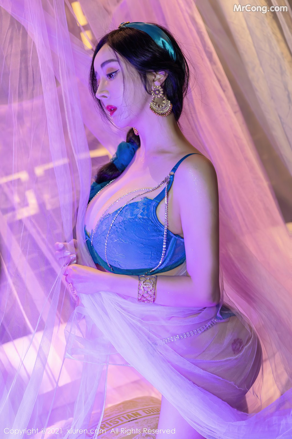 XIUREN No.4243: Yun Er (允爾) (64 photos) – Page 4