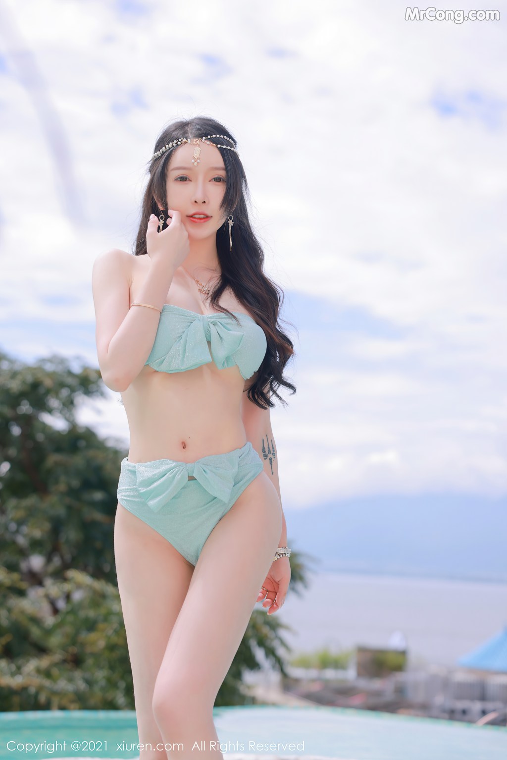 XIUREN No.4248: 玉兔miki (51 photos)