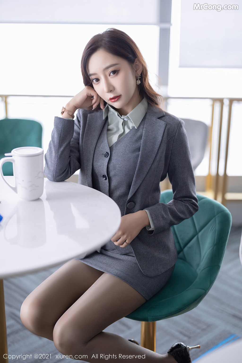 XIUREN No.4251: Yanni (王馨瑶) (81 photos) – Page 2