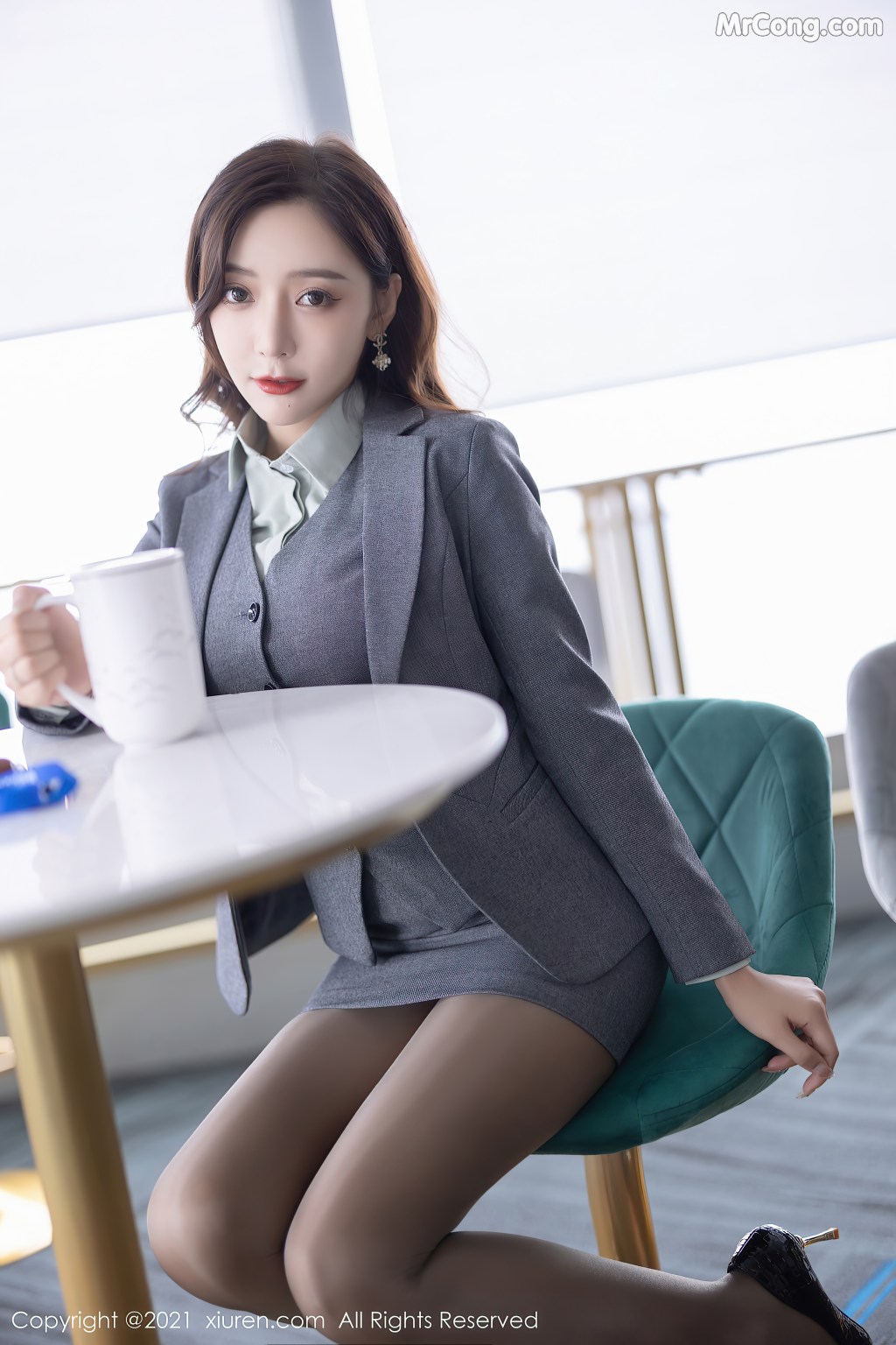XIUREN No.4251: Yanni (王馨瑶) (81 photos) – Page 2