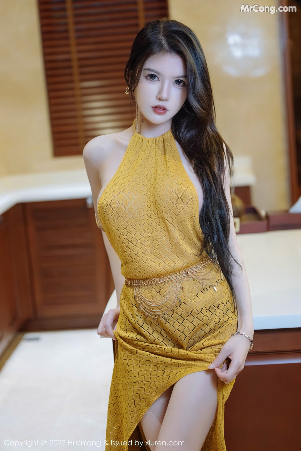 HuaYang Vol.490: 媛媛酱belle (44 photos) – Page 2
