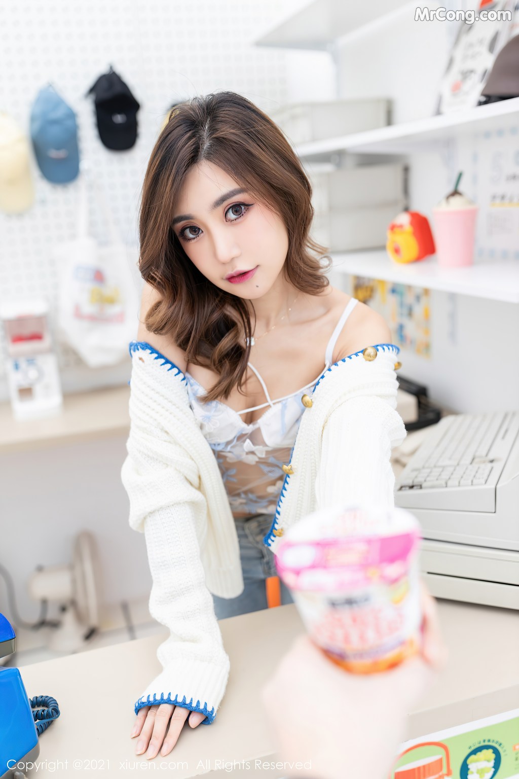 XIUREN No.4257: Ula (绮里嘉) (57 photos) – Page 2