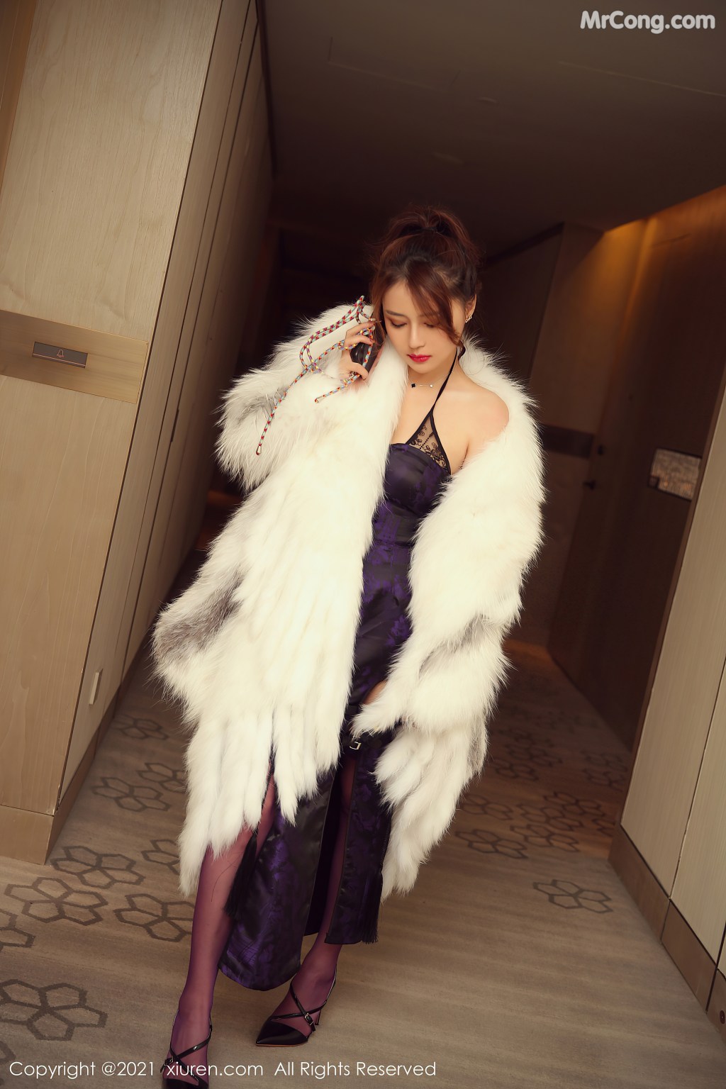 XIUREN No.4260: 凯竹姐姐 (44 photos)