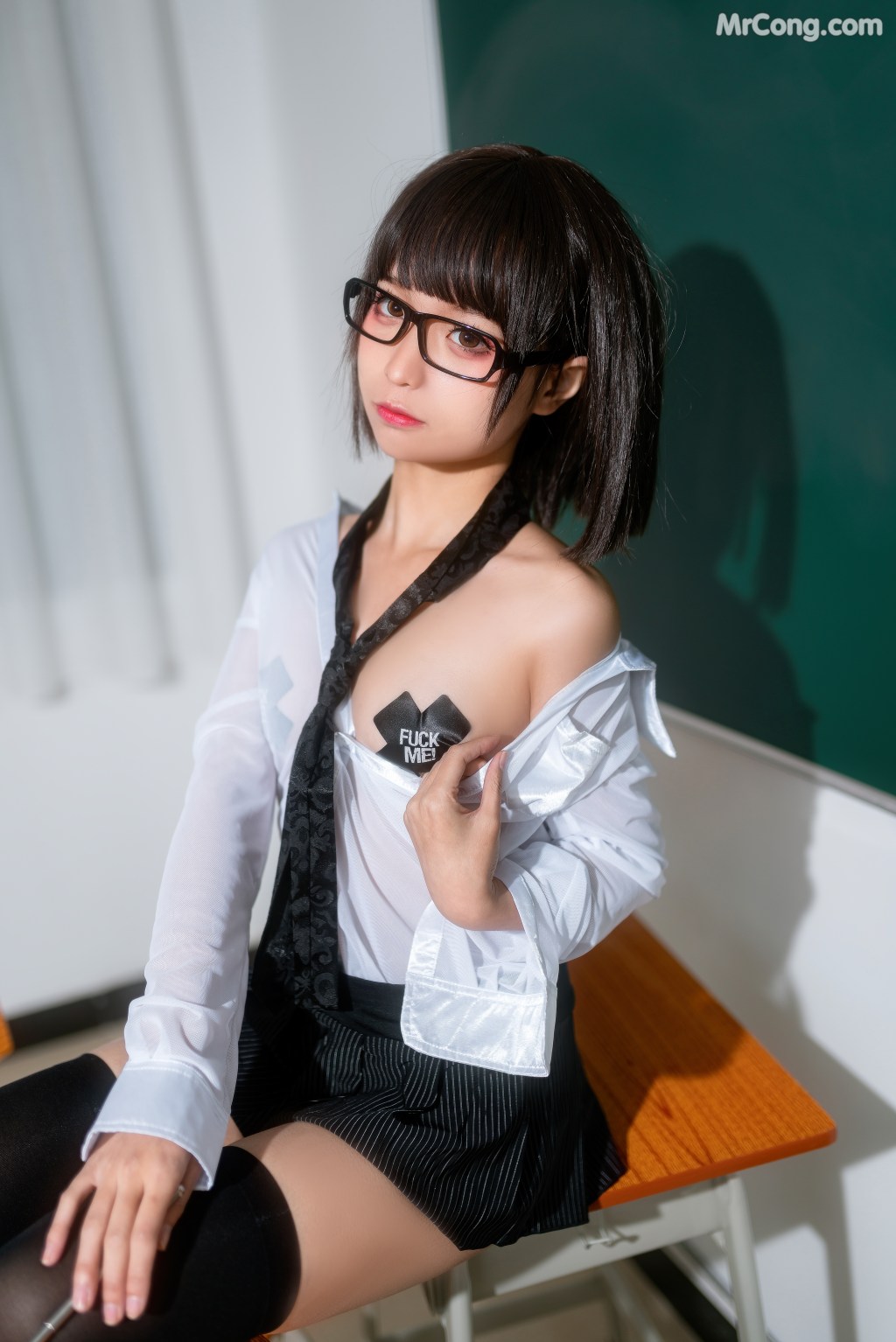 Coser@蠢沫沫 (chunmomo) Vol.021: 教师 (26 photos)