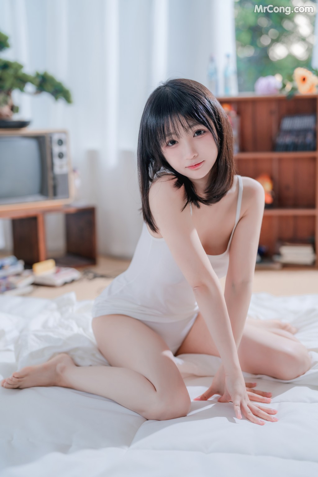 Coser@桜井宁宁 Vol.047: 吊带女孩 (62 photos)